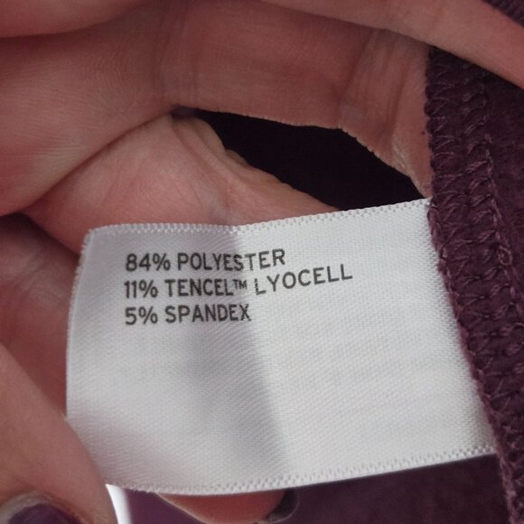 Duluth Trading Co Women's Size M Dry and Mighty Fleece Tunic Sweatshirt Burgundy - Picture 5 of 12